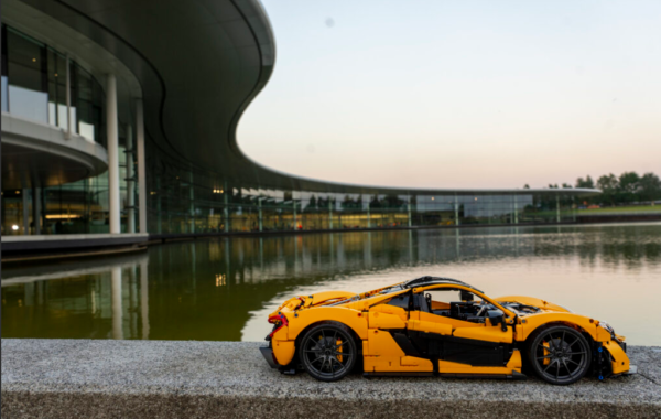 LEGO McLaren P1